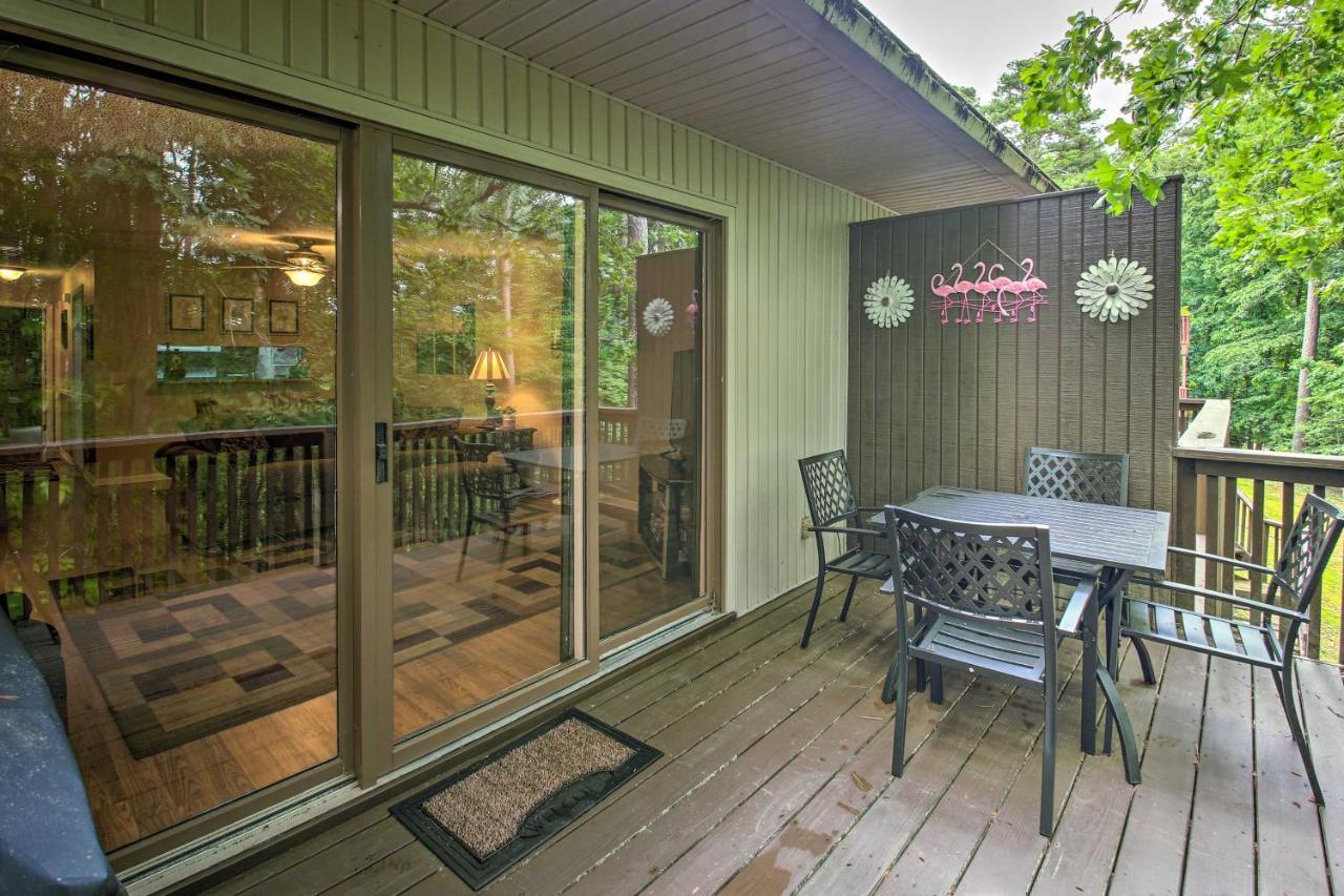 Hot Springs Village Retreat With Deck 3 Mi To Golf! Exteriér fotografie