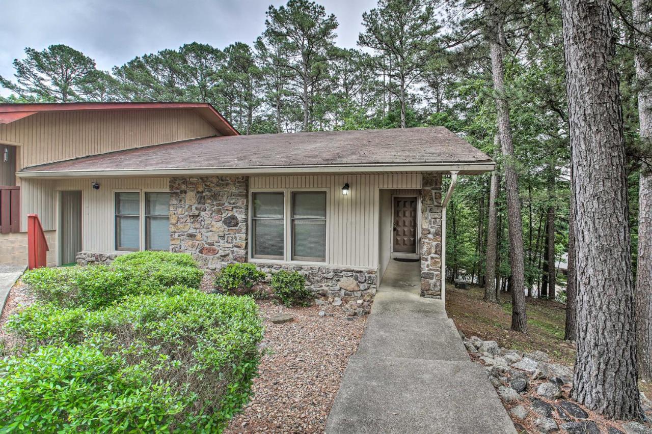 Hot Springs Village Retreat With Deck 3 Mi To Golf! Exteriér fotografie