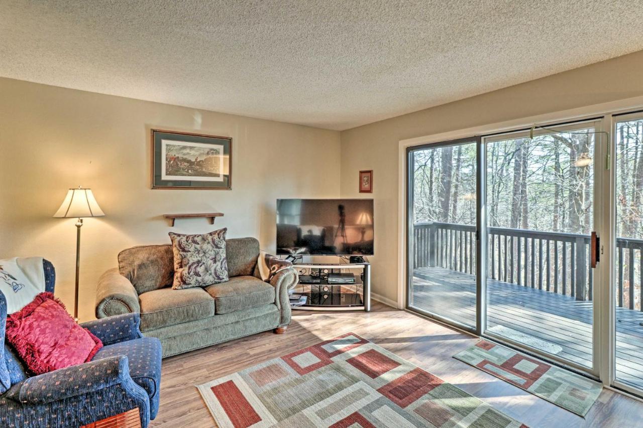 Hot Springs Village Retreat With Deck 3 Mi To Golf! Exteriér fotografie